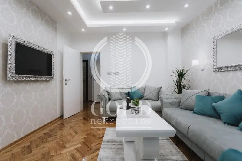 Stan 38m² — Centar, Novi Sad