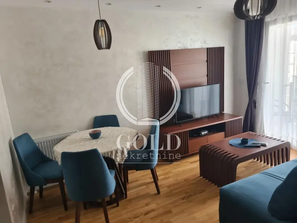 Stan 37m² — Novo Naselje, Novi Sad