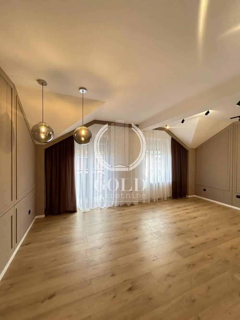 Stan 58m² — Centar, Novi Sad