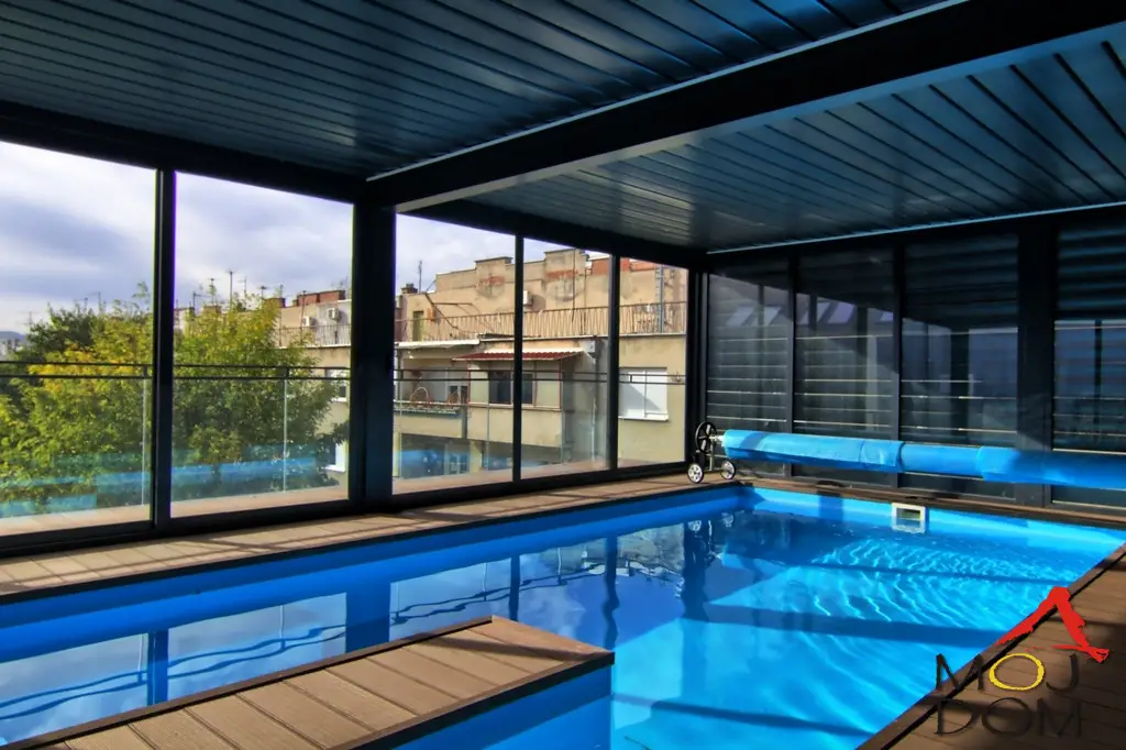 Luxury four-room apartment in Adamovićev naselje. This is a unique property on the market, 243m2 with three bedrooms and a huge living room, two bathrooms, a swimming pool, and a large terrace. Access to the apartment is by lift directly to the