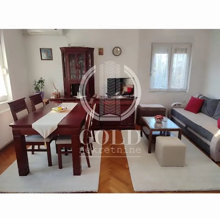 Stan 45m² — Detelinara, Novi Sad