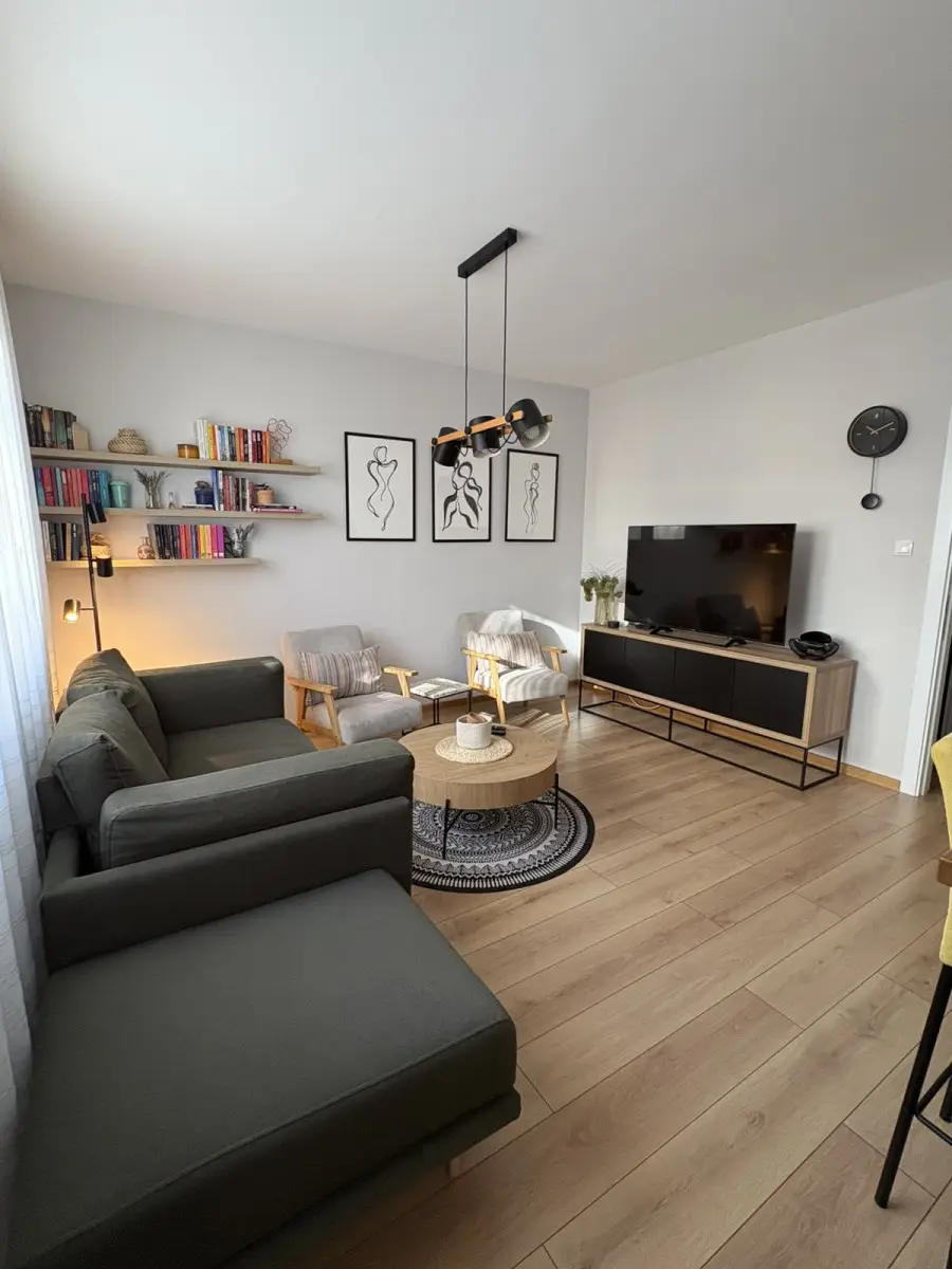 <p>Novi Sad-Adice</p><p>Fantastic and functional apartment, ideal layout for family life. The apartment has two separate bedrooms</p>