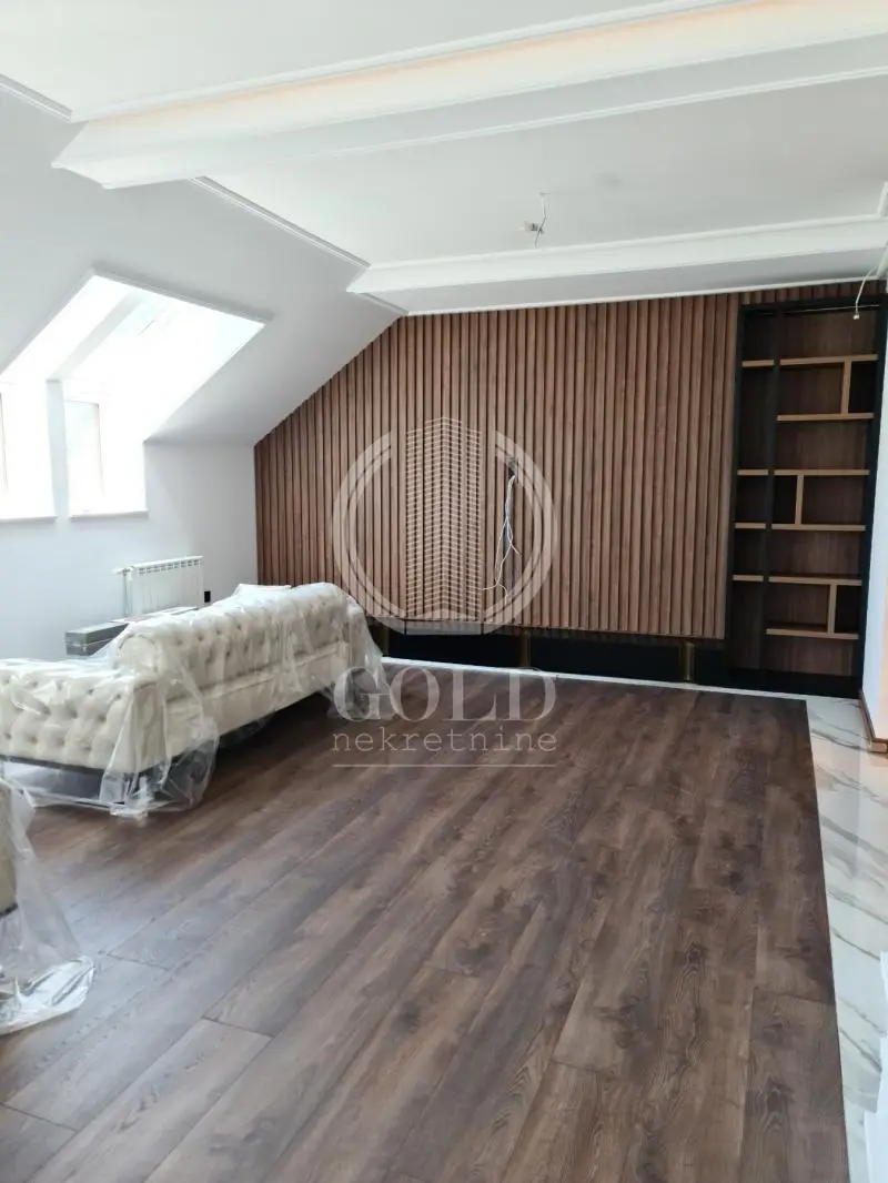 BEAUTIFUL, NEVER-INHABITED 5.0 DUPLEX, NEAR DUNAVSKI PARK, 224m2. ID#4565