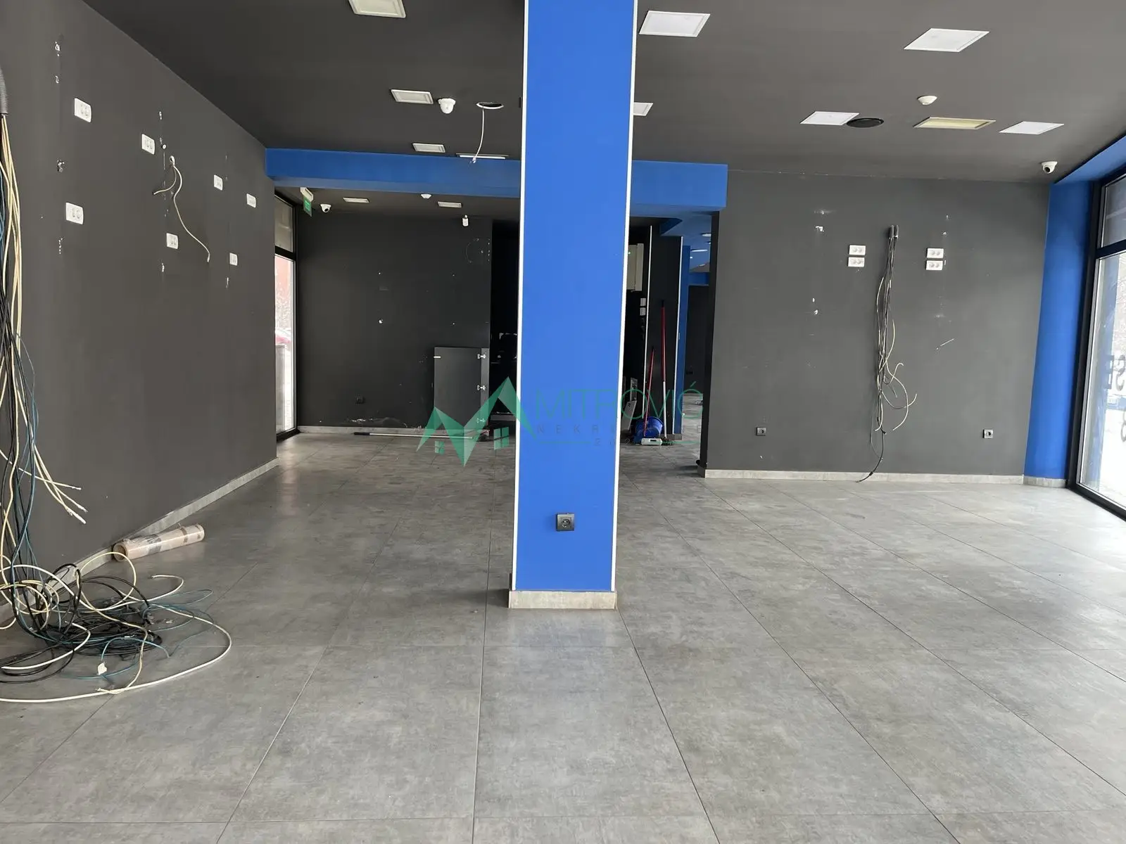 Exclusive office space - premises in Grbavica, total area 306 m²