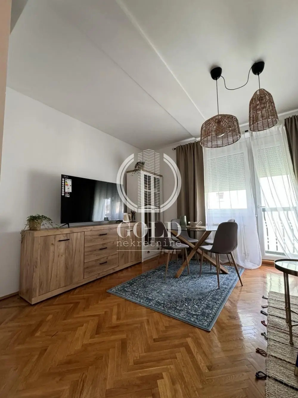 Stan 60m² — Centar, Novi Sad