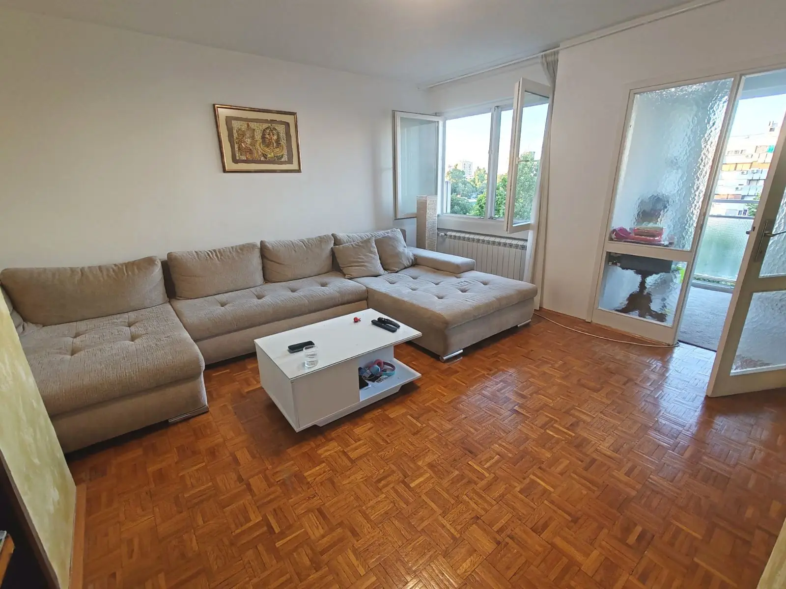 <p>Novi Sad, Liman. Excellent comfortable 4.0 apartment of 104m2 in Liman 3 near Liman market. Nice layout with large living room
