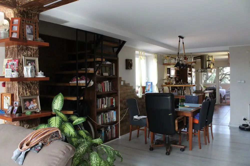 <p>Novi Sad, Futoška - apartment is on the 3rd floor, two levels, 95 + 45, "open space" in the lower part, small room 10m2, living