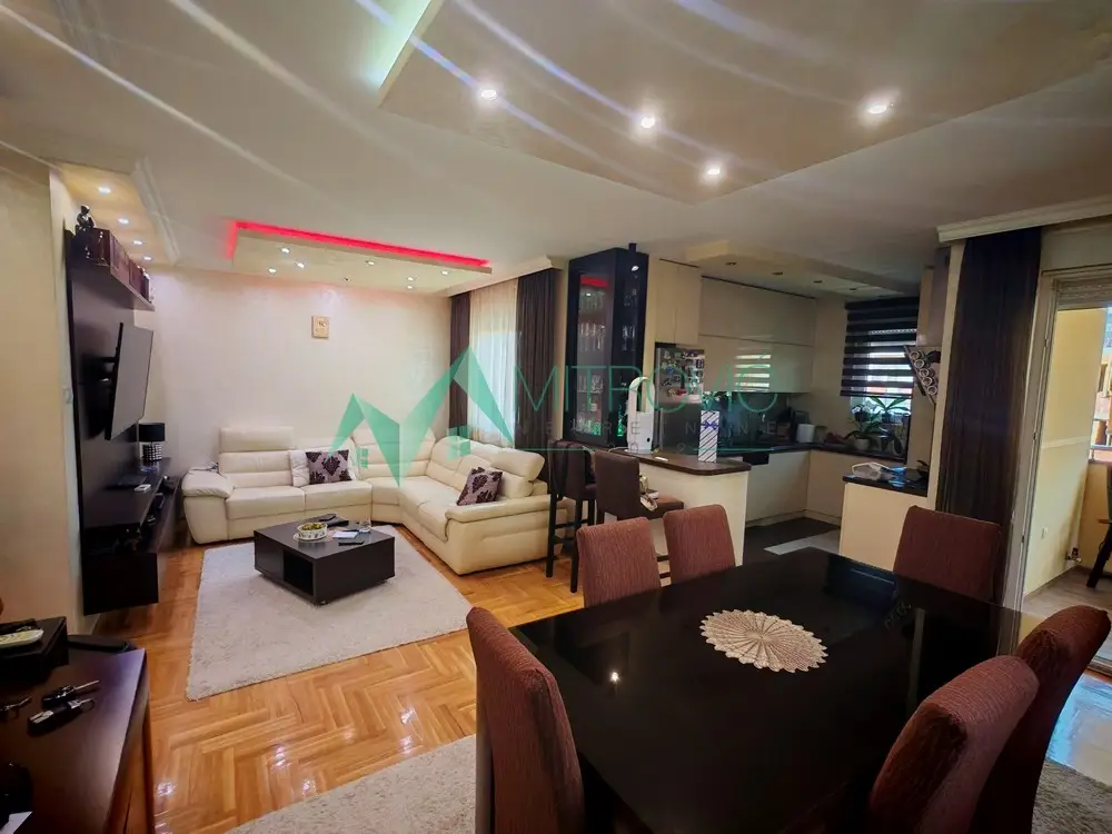Beautiful, registered three-room apartment in Telep. 72m2. Option to buy a garage.