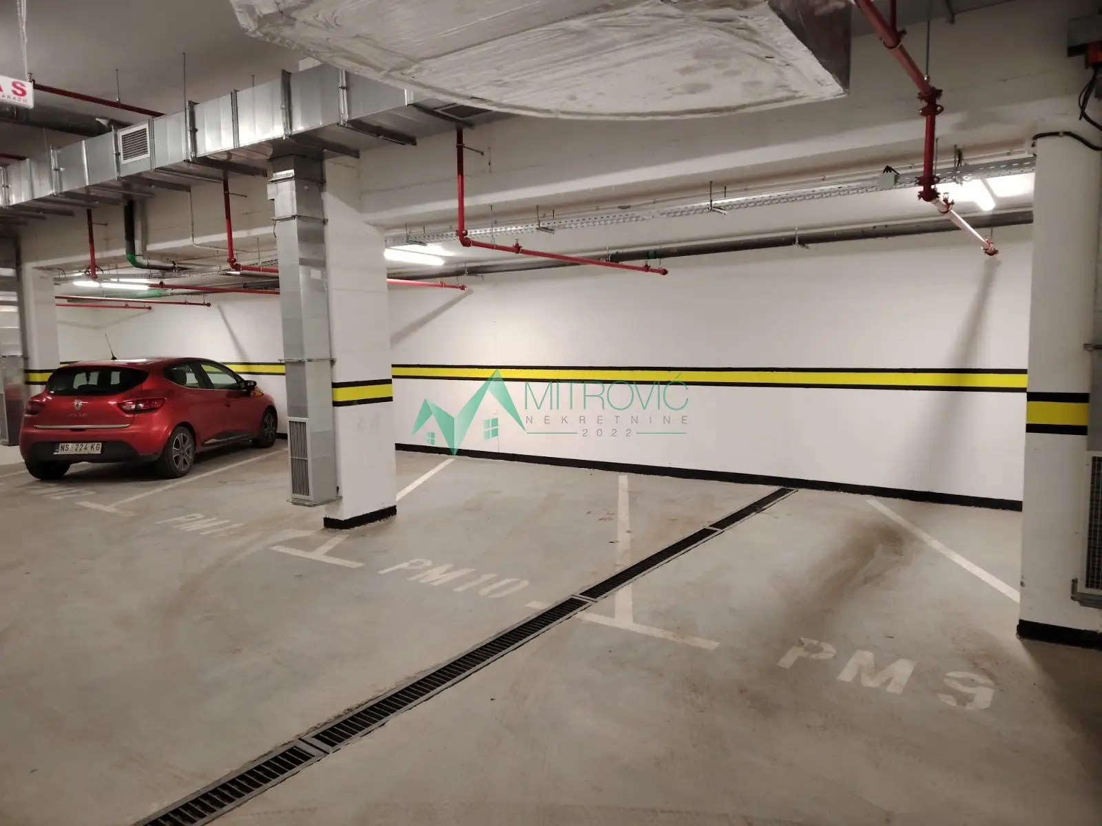 Garage spaces in Telep - affordable!