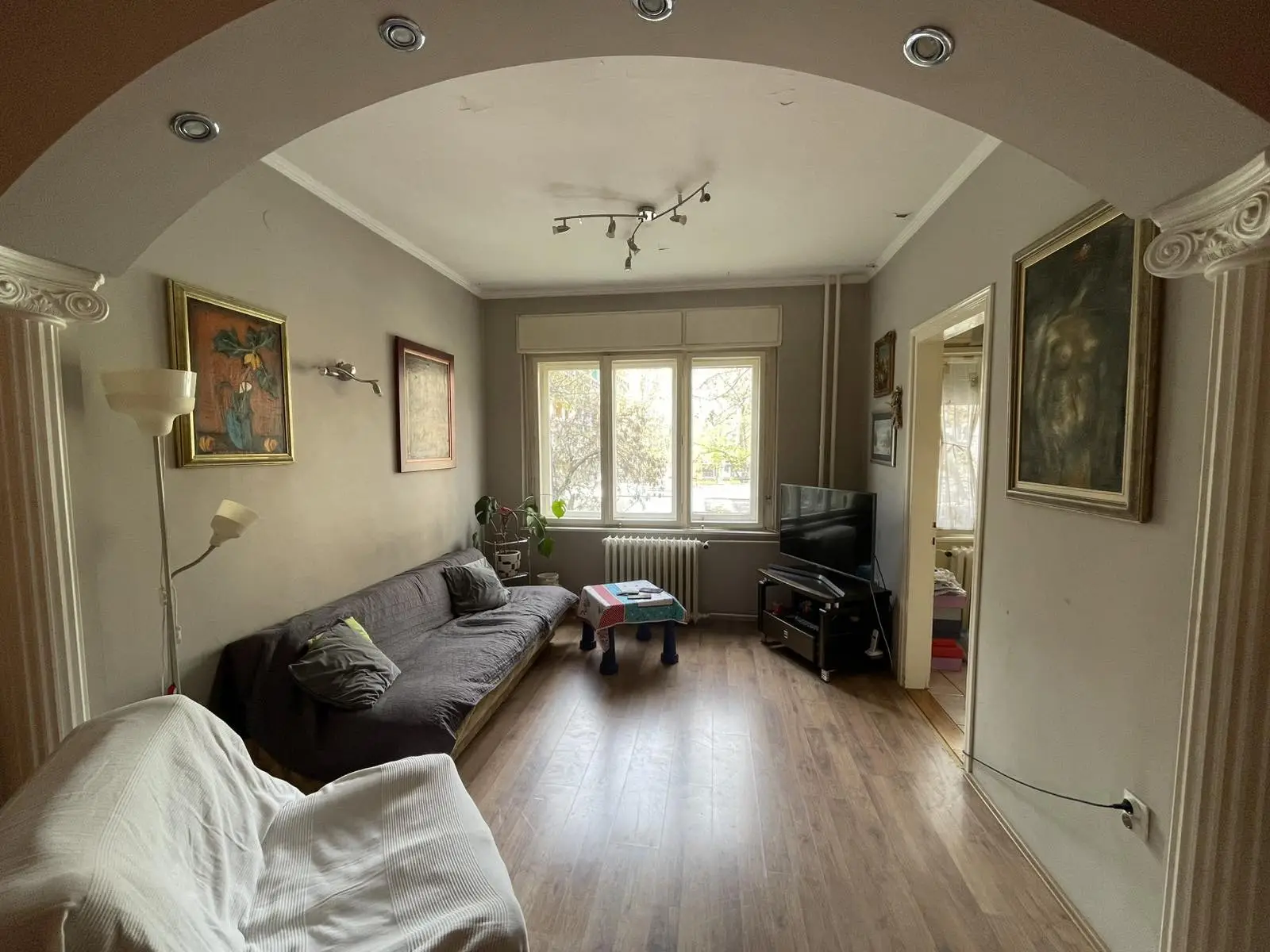 NOVI SAD.KEJ.TWO-ROOM APARTMENT. (Svet nekretnine, Novi Sad, Reg. No. 405)