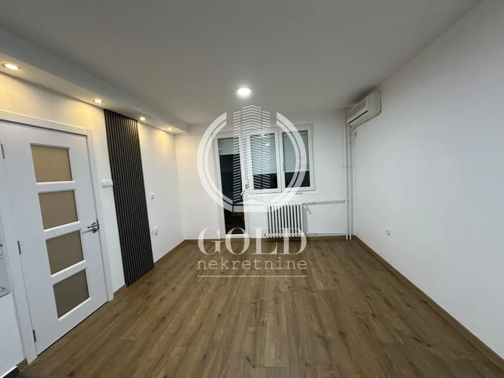 APARTMENT FOR SALE 2.5: 55M2+4.5M2 TERRACE - ŽELEZNIČKA STATION_Banatić ID#11216
