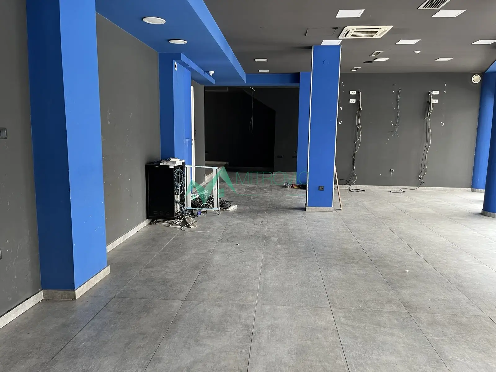 Exclusive commercial space - retail unit in Grbavica, total area 306m²