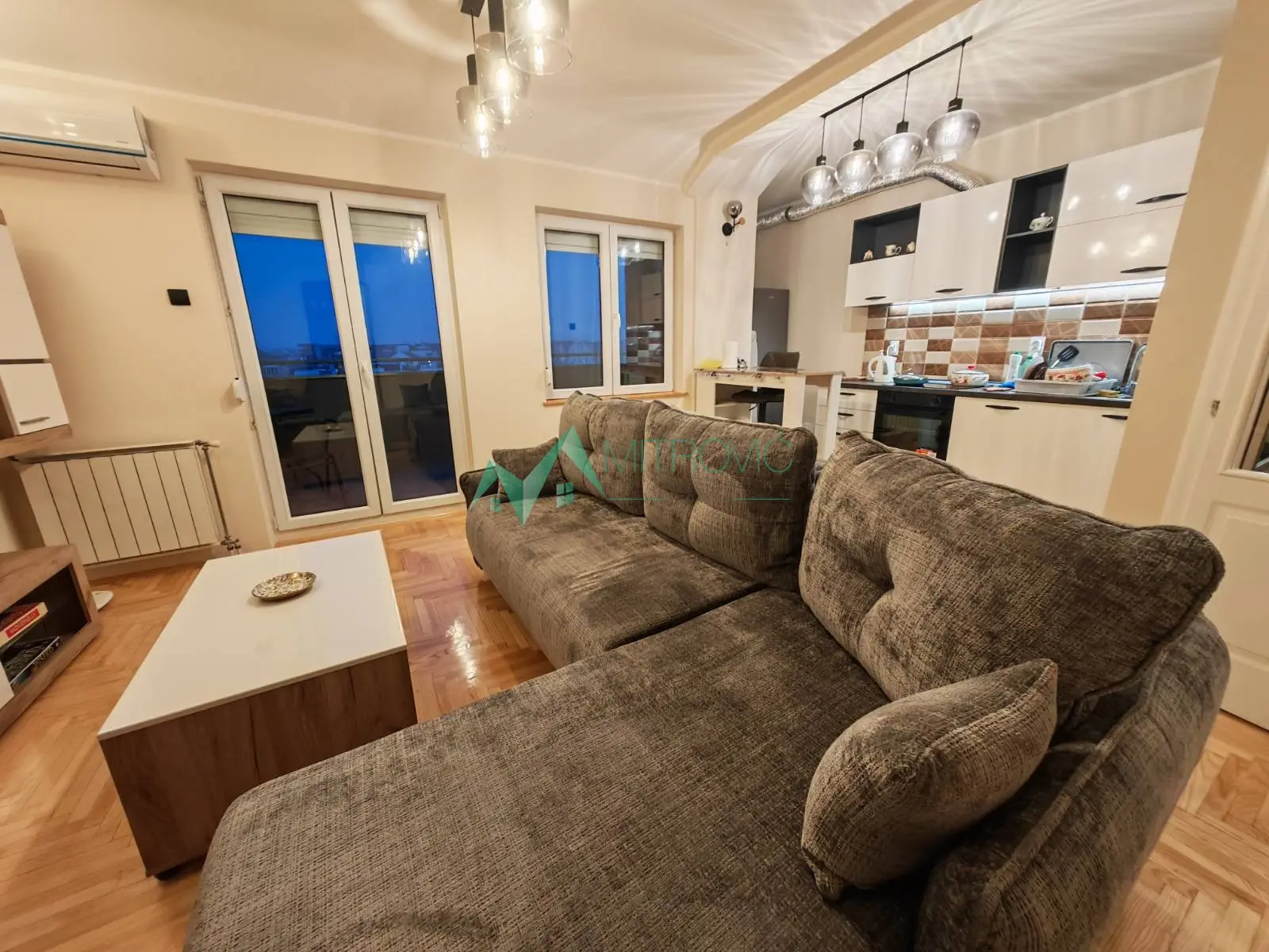 Bulevar Evrope, 54m2. Excellent two-room apartment.