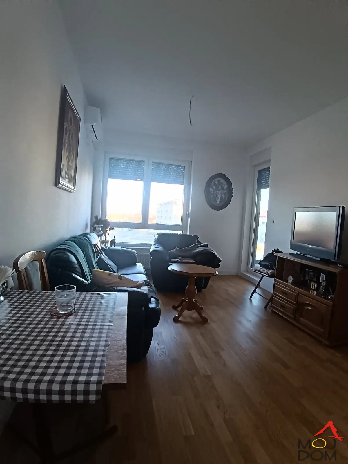 One-and-a-half-room apartment in a new building – Novo Naselje

For sale is a modern and functional one-and-a-half-room apartment of 42 m², located in a quality new development in Novo Naselje, one of the most sought-after residential areas in Novi Sad.

The apartment has a separ