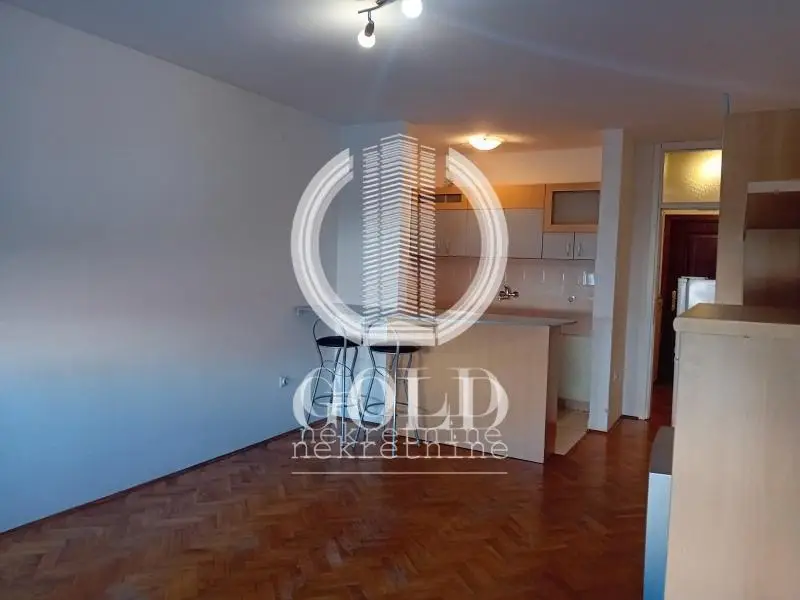 CENTAR -GARSONJERA 29m2 ID#11108