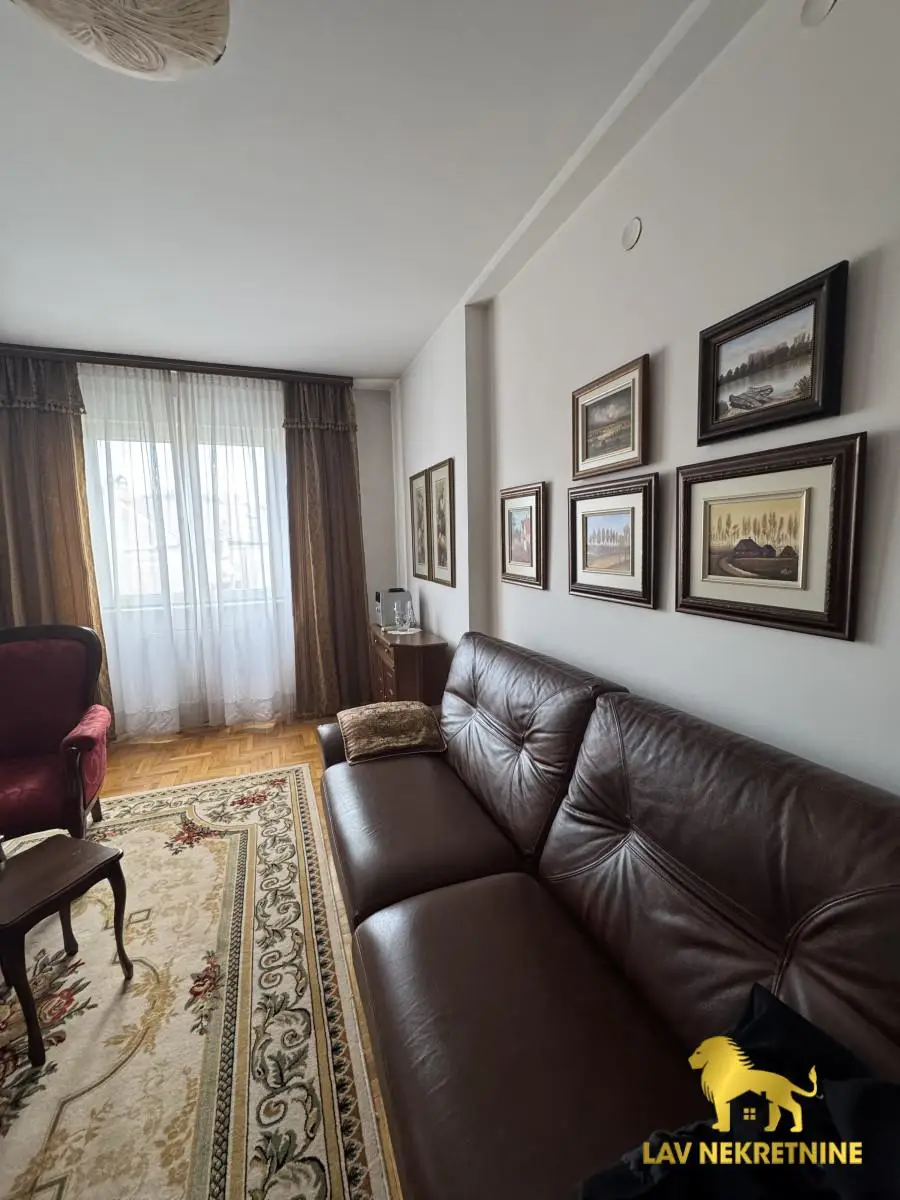Stan 55m² — Centar, Novi Sad