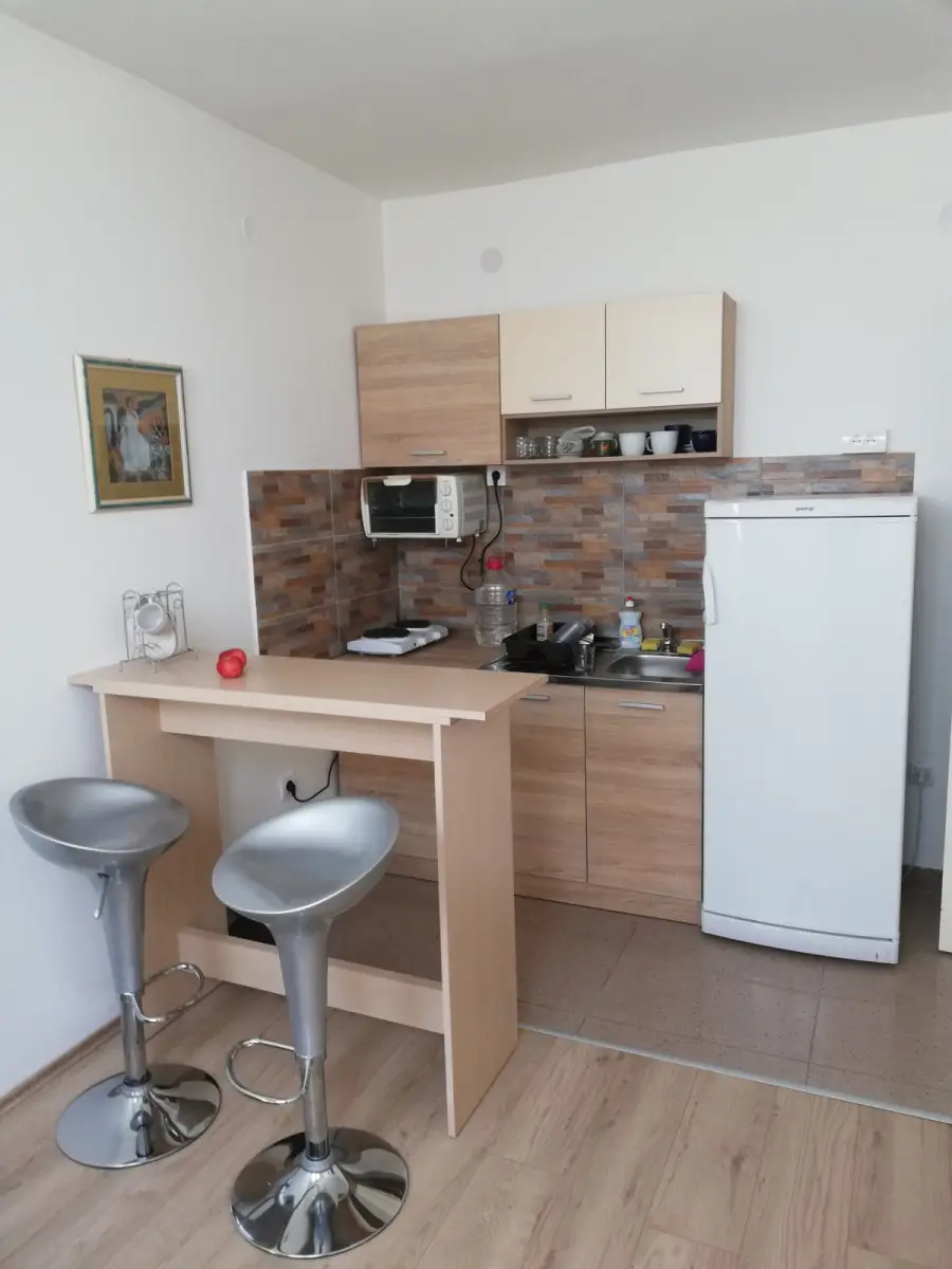 <p>Novi Sad - Bulevar Patrijaha Pavla, new construction, building from 2016.</p><p>In a small area, excellently organized layout</p>