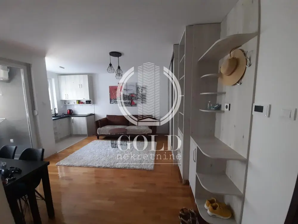 FURNISHED TWO-ROOM APARTMENT - LAZE KOSTIĆA, KEY IN THE AGENCY ID#11624