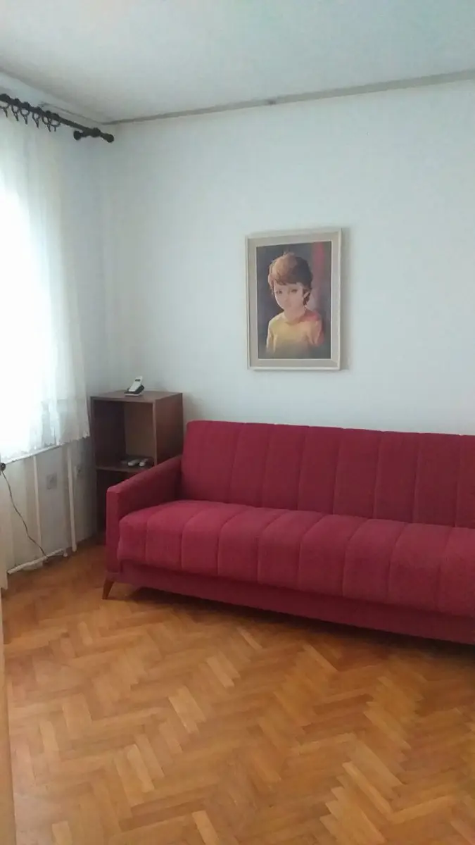 Novi Sad, TELEP, semi-detached house near Futoški put, five-room, built in the eighties. Original condition, well-maintained,