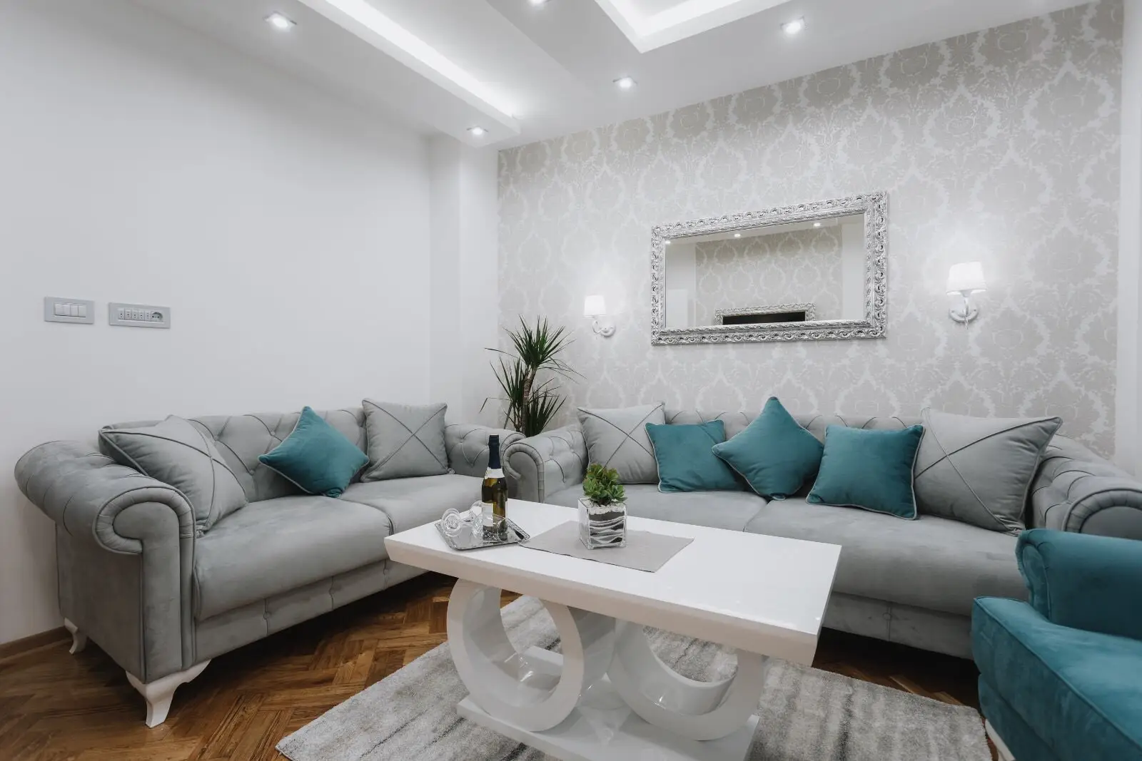 NOVI SAD.CENTRE.ONE AND A HALF ROOM APARTMENT. FURNISHED APARTMENT. (Svet nekretnine, Novi Sad, Reg. No. 405)