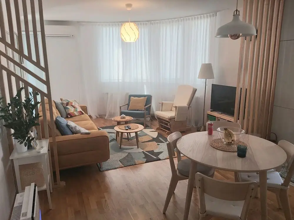 Stan 83m² — Petrovaradin, Petrovaradin (Novi Sad)