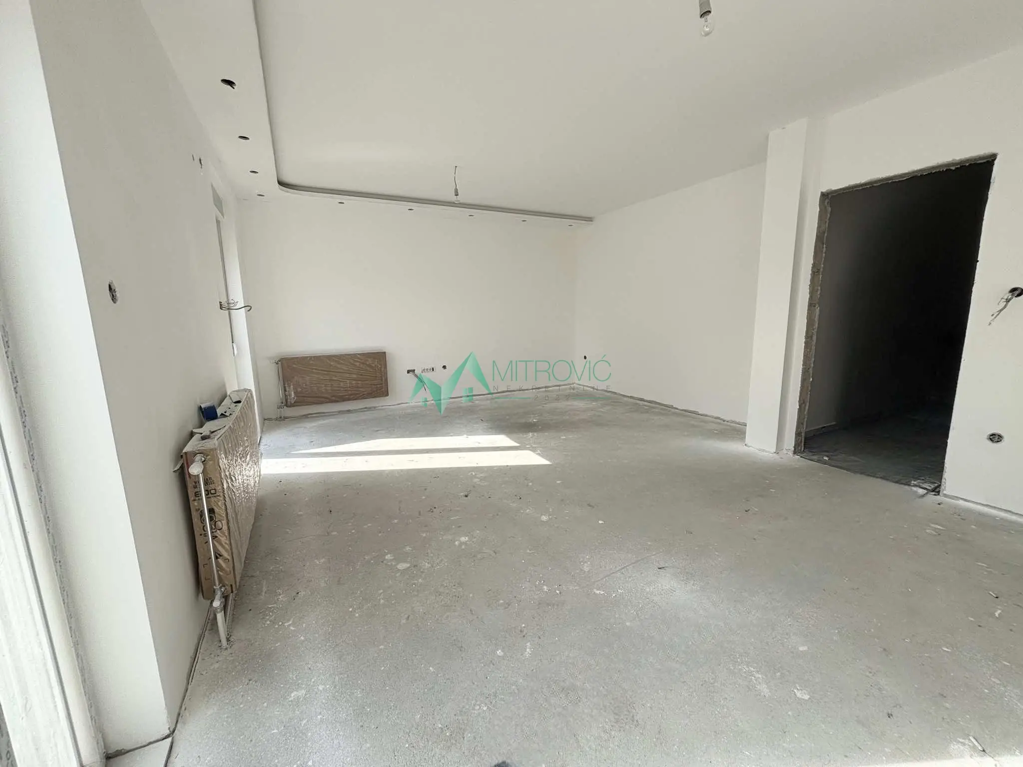 SALE OF FOUR-ROOM APARTMENT 103m2 IN NEW BUILDING – VETERNIK