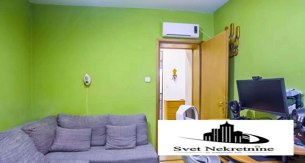 NOVI SAD.BOULEVARD.THREE-ROOM APARTMENT. (Svet nekretnine, Novi Sad, Reg. no. 405)