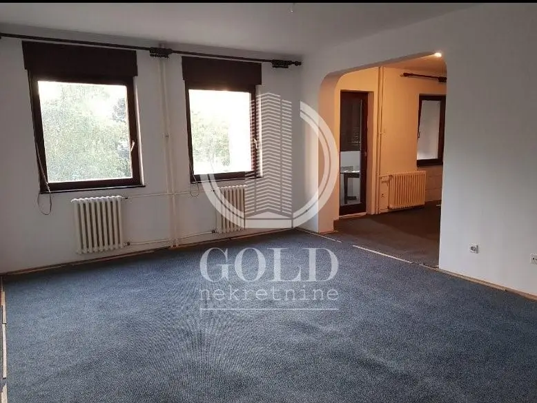We are renting a 3.0 apartment as office space 95m2- 500e ID#5996