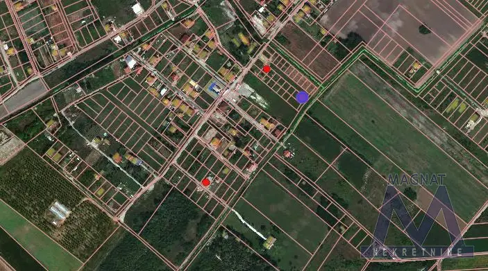 Veternik, Fešter. REGISTERED BUILDING PLOTS FOR SALE! There are several registered building plots with water and sewage connections, and electricity and gas connections nearby. Plots range from 400 - 750