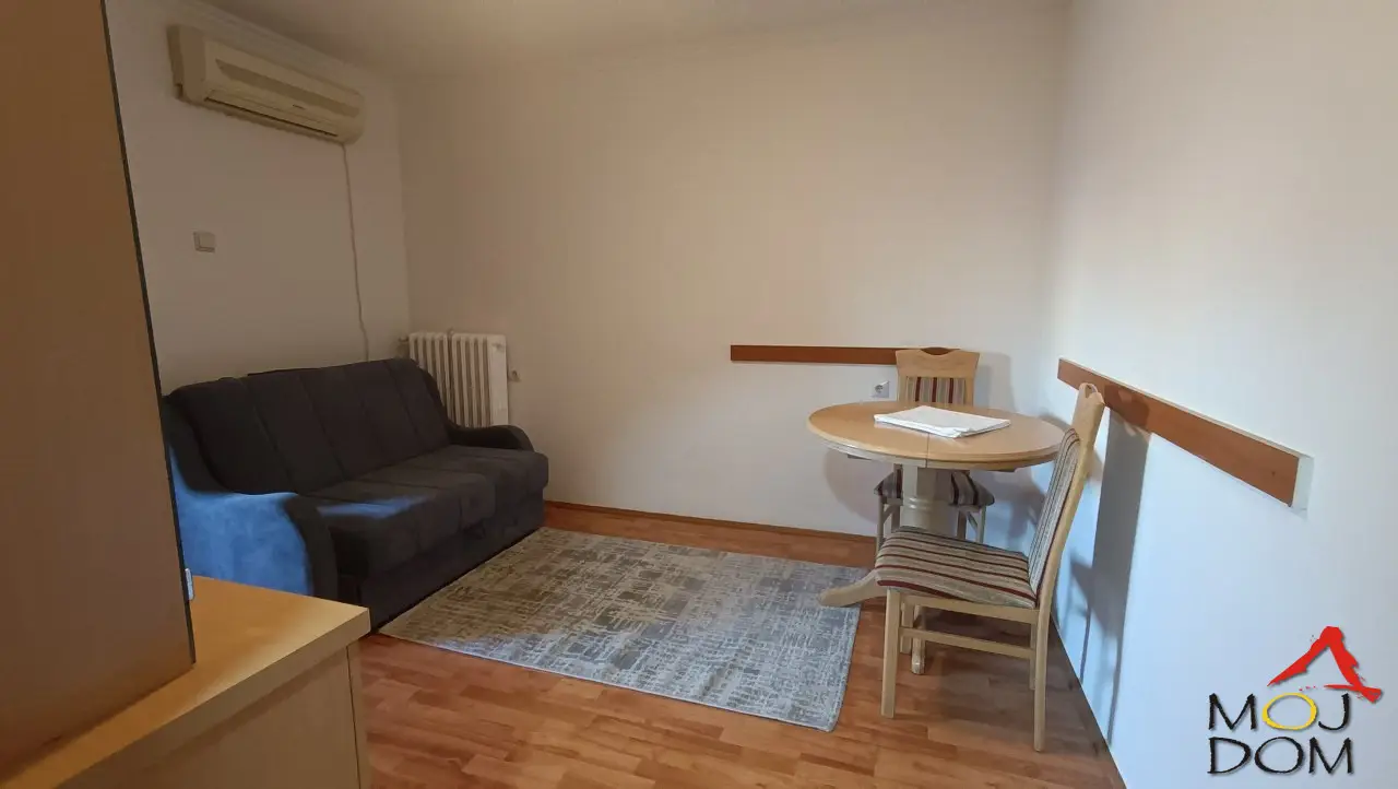 Stan 36m² — Sajmište, Novi Sad
