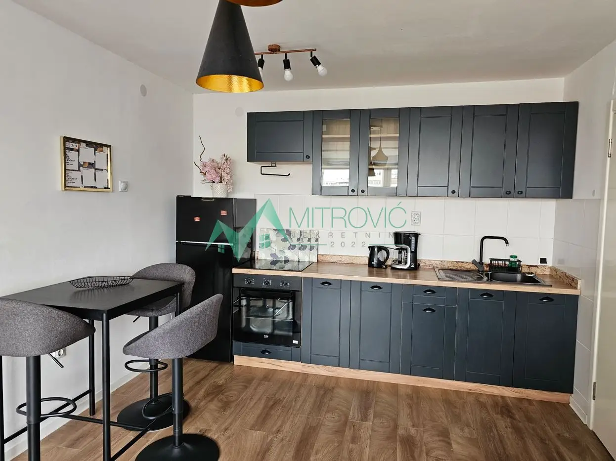 Fully equipped apartment, great location!