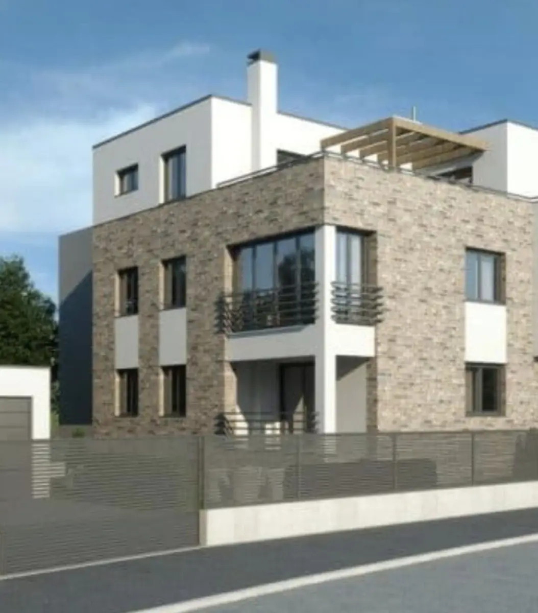(Bomil Real Estate, Novi Sad, Reg. no. 251)