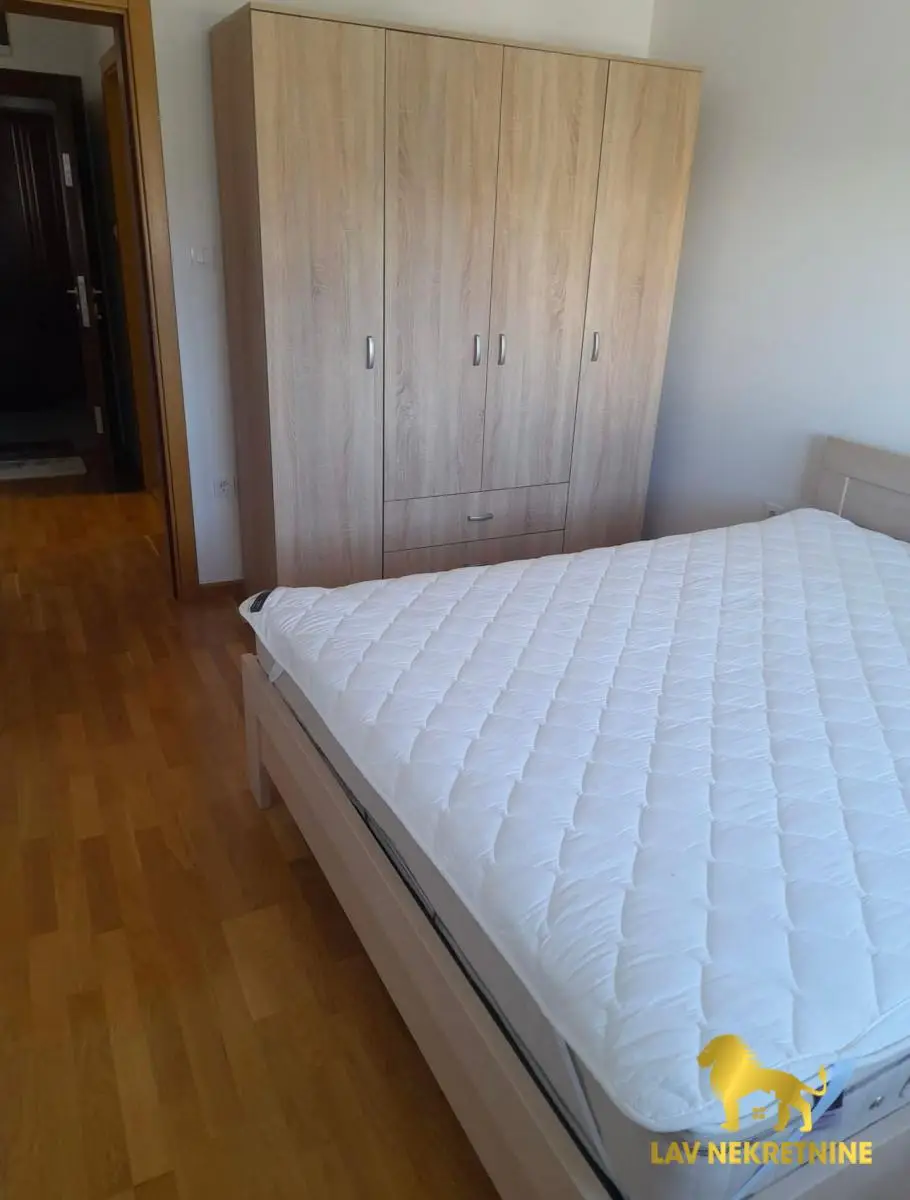 Stan 39m² — Centar, Novi Sad