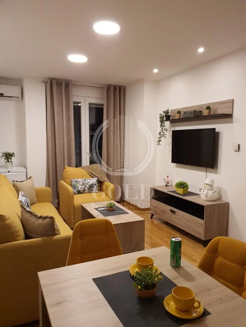 Novi Sad, We rent a LUX fully equipped one-and-a-half-room apartment in the very center, 36m2 ID#3918
