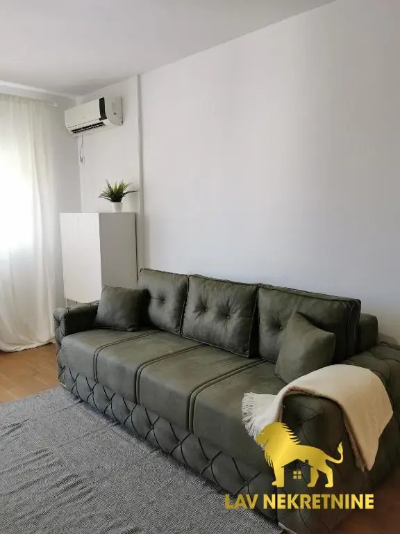 Stan 45m² — Podbara, Novi Sad