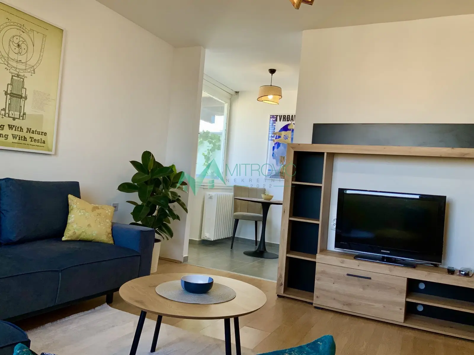 FULLY FURNISHED ONE-ROOM APARTMENT FOR RENT
