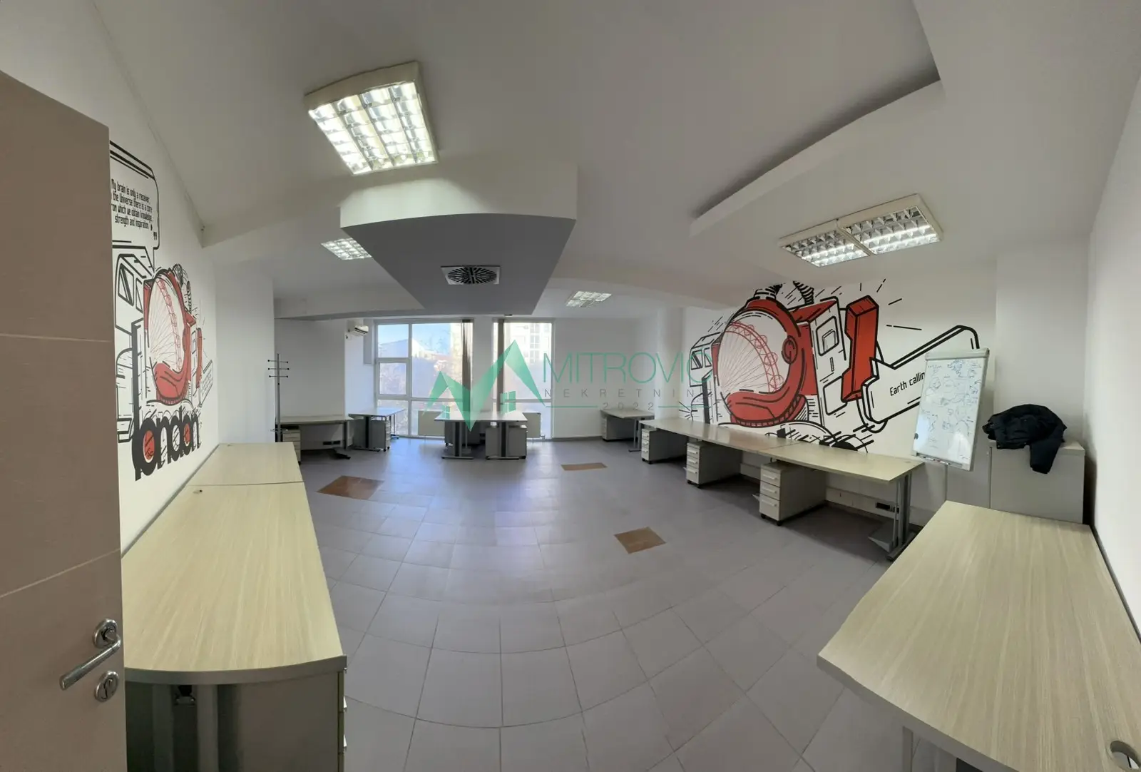 Bulevar oslobođenja–fully equipped commercial space–282m2–rare on the market!