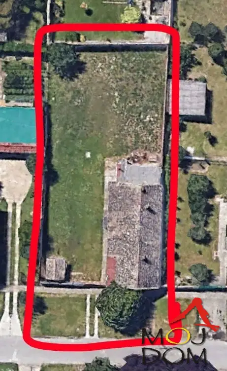 In a quiet, but strategically well-positioned part of Futog, there is an exceptional investment opportunity that rarely appears on the market. A spacious plot is for sale, and its location and characteristics provide a perfect foundation for the realization