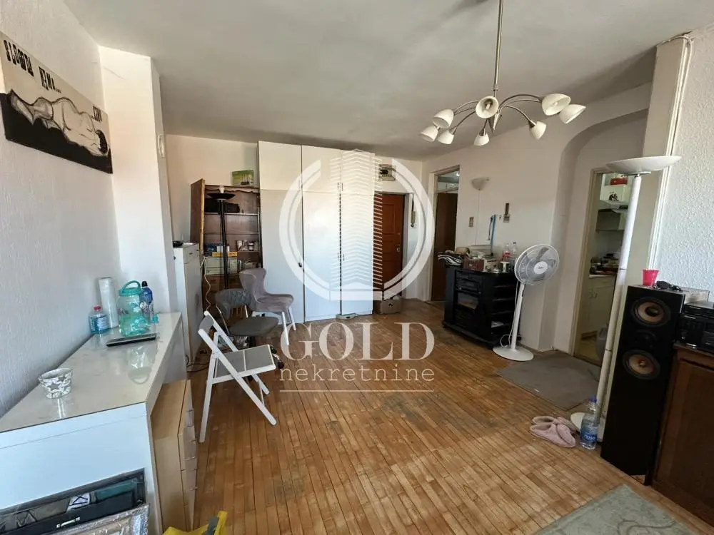 Center - two-room apartment - Novi Sad ID#9312