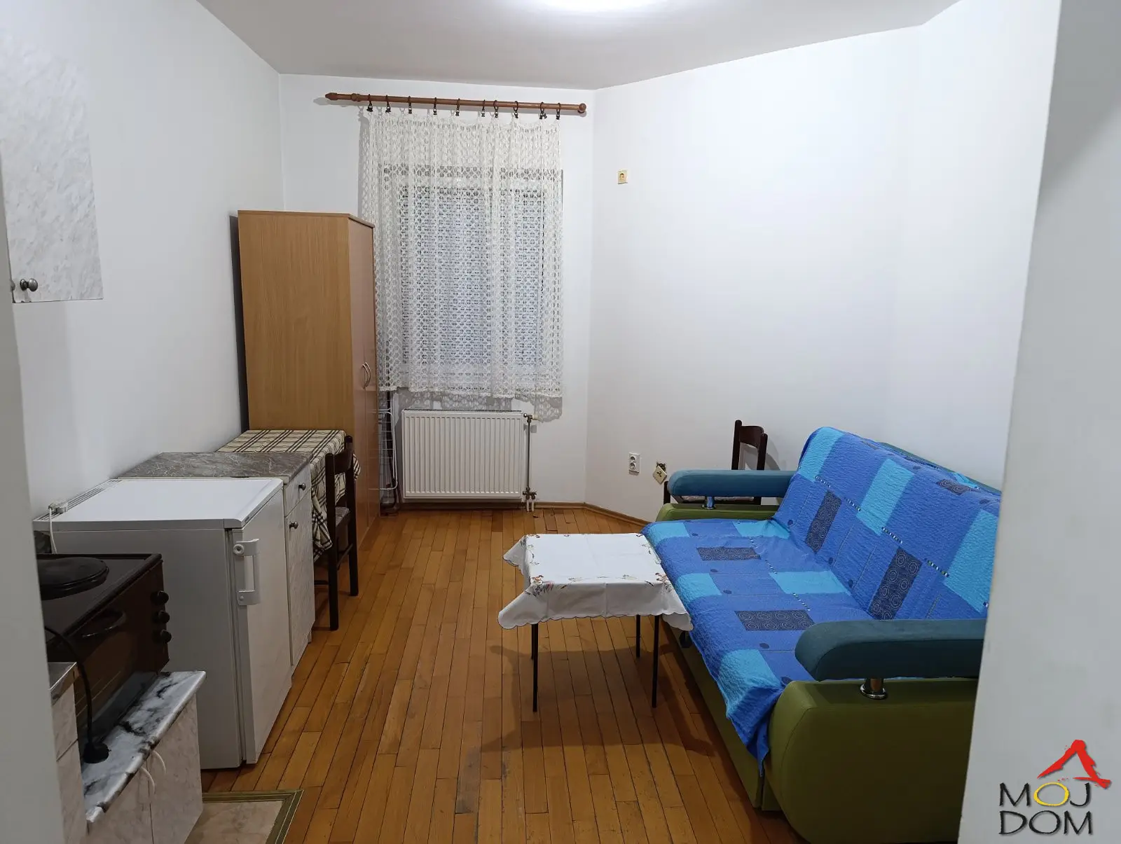 We are renting a studio apartment on the ground floor near Betanija.
Pets are not allowed.
Contact: 063446559
Code: 9106973