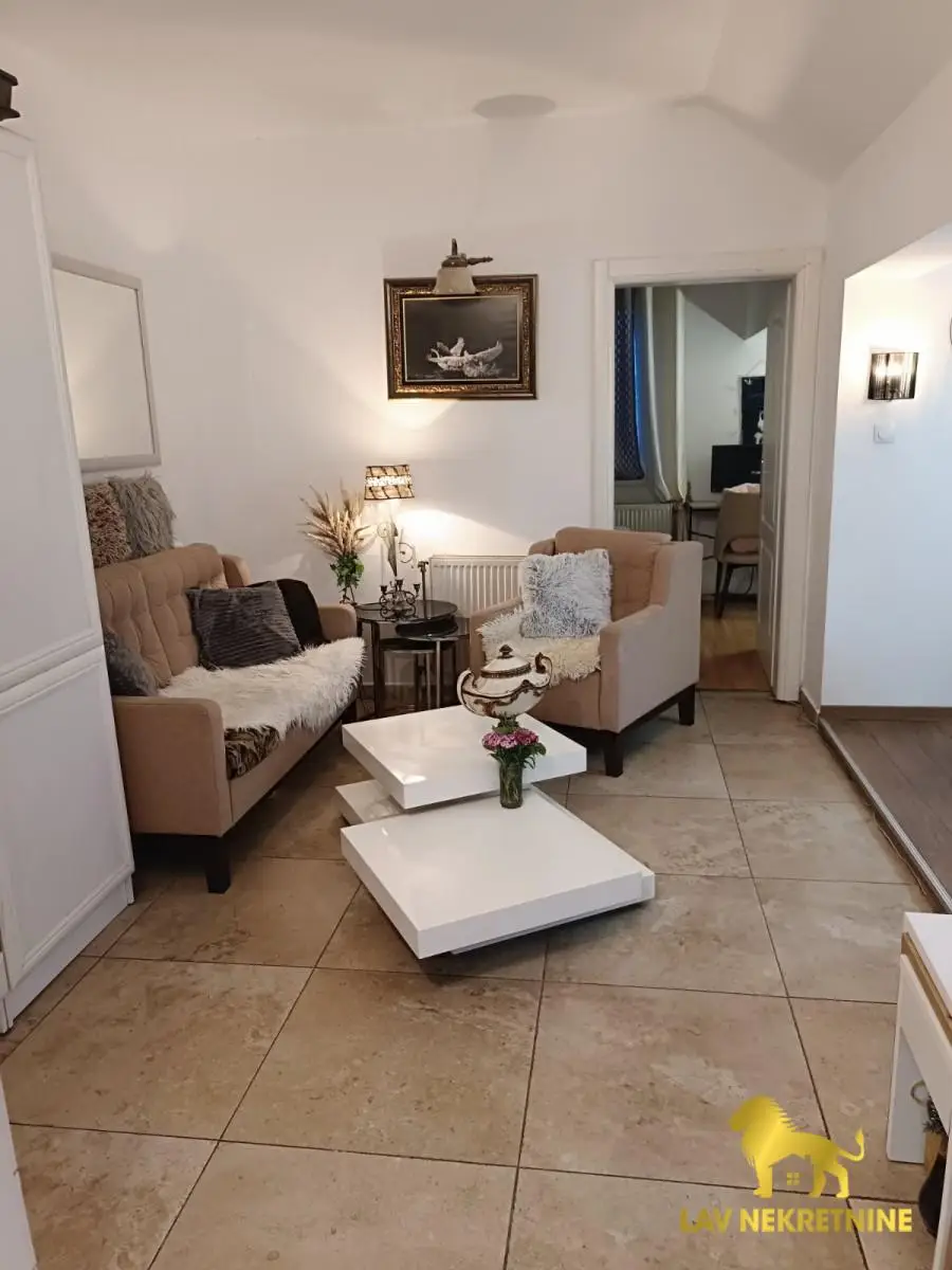 EXCELLENT OPPORTUNITY! Fully furnished two-and-a-half room apartment for sale in Ćirpanova street, area 52m2 (registered) +