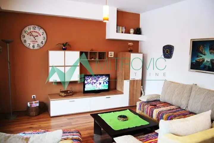 Novi Sad, Avijatičarsko naselje - Fully furnished house in a lovely and quiet location